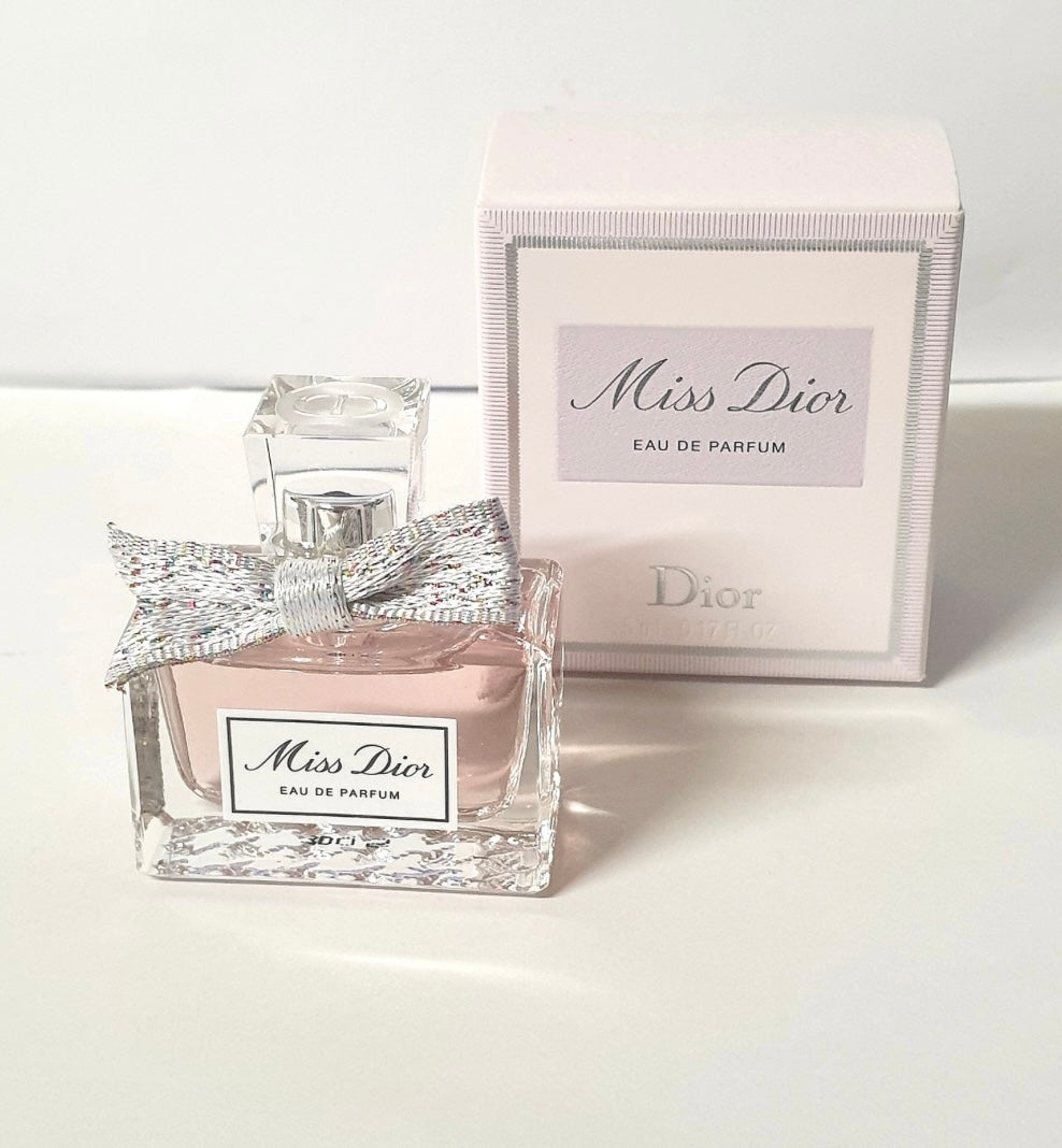 Mini Miss Dior Blooming bouquet 🎀